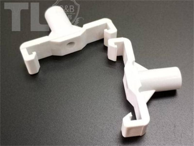 SRT001-133 Plastic Connector Mould with Brass Molding 120*50MMA
